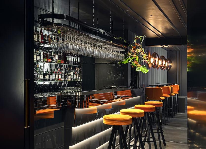 Bar Photo