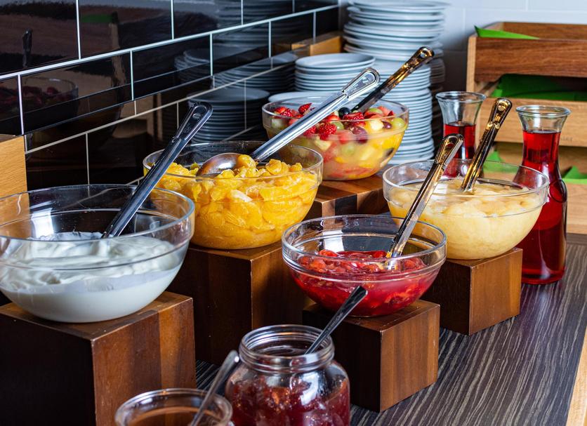 Buffet Photo