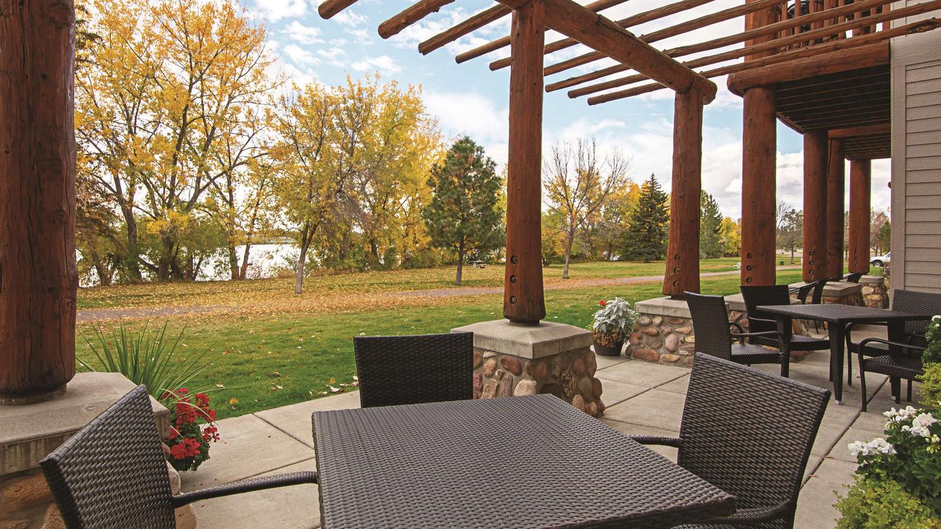Best Western Plus Riverfront Hotel and Suites