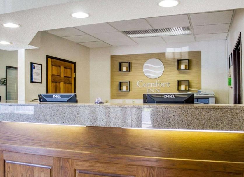 Front desk Photo