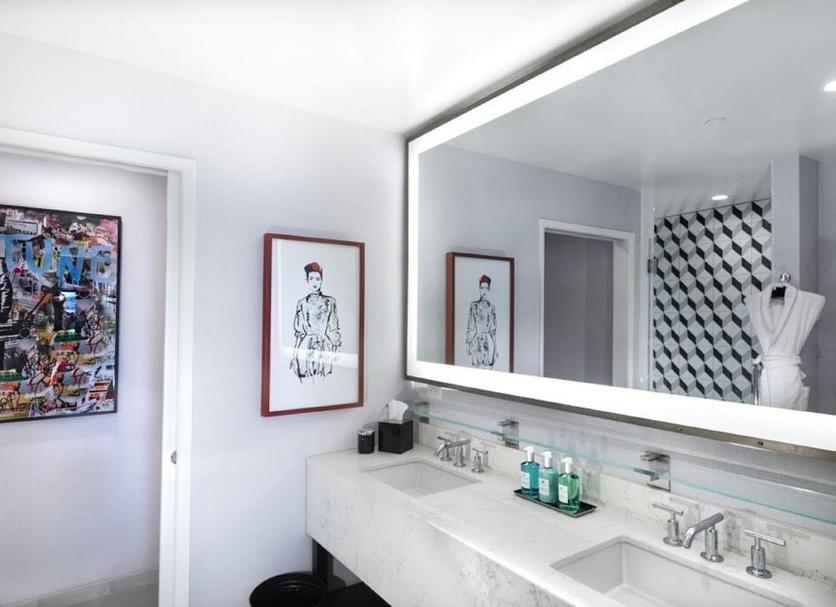 Bathroom Photo
