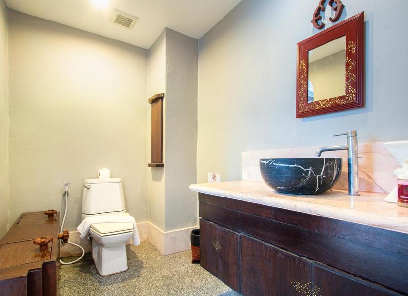 Bathroom Photo