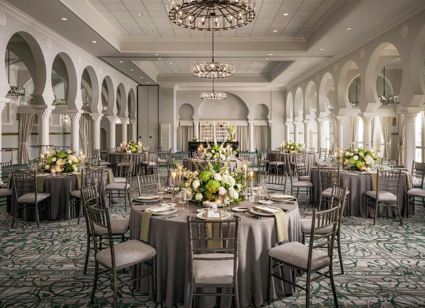 Banquet hall Photo