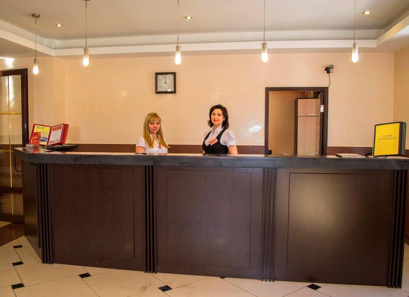 Front desk Photo