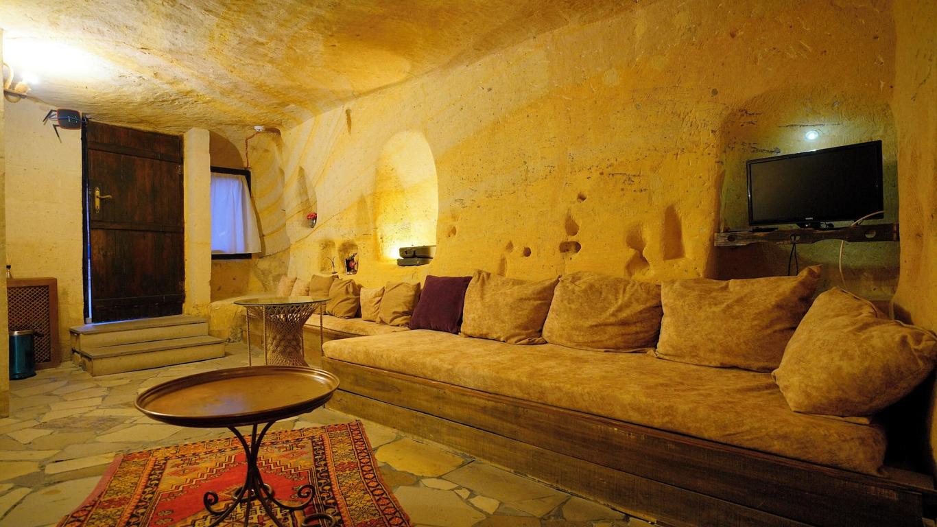 Antik Cave House