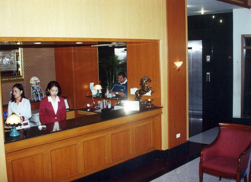 Front desk Photo