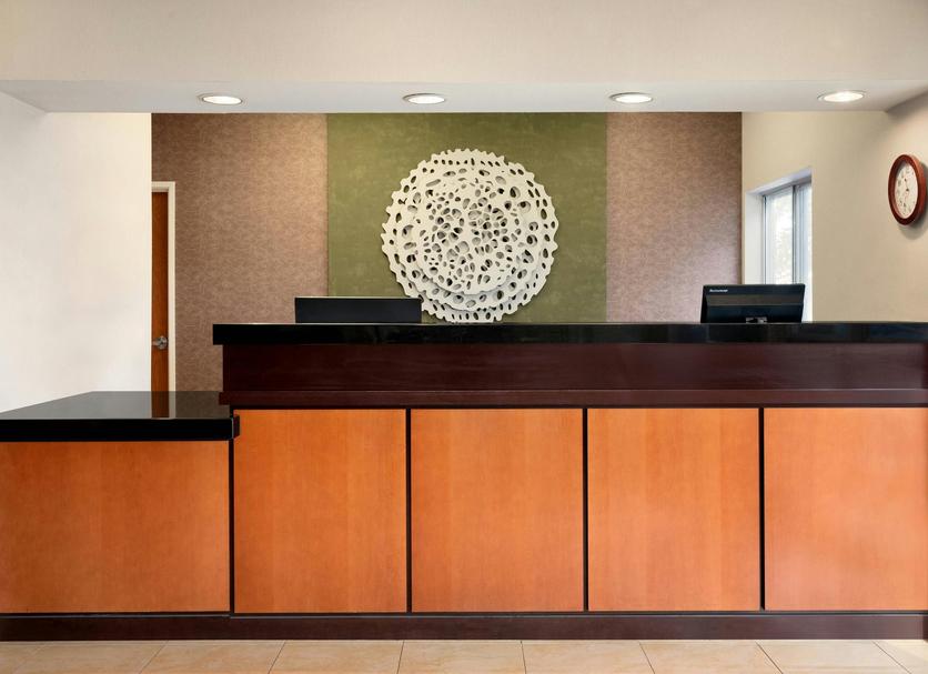 Front desk Photo