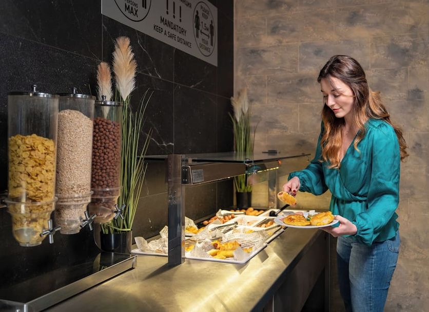 Buffet Photo