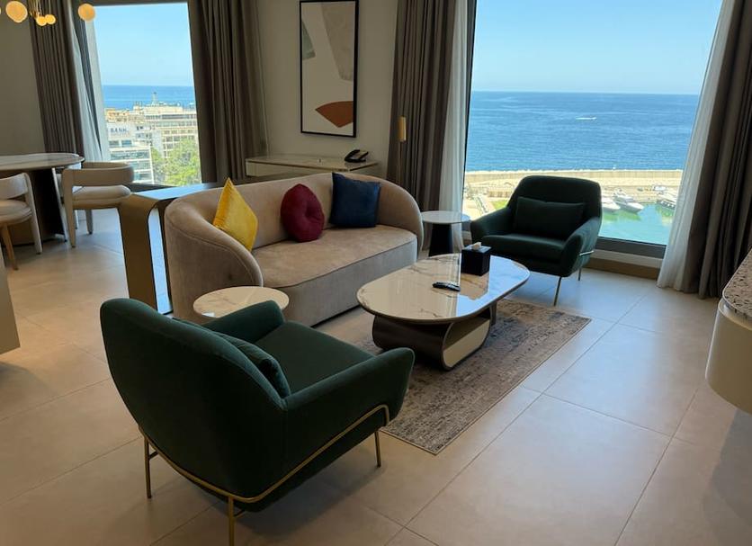 Living room Photo