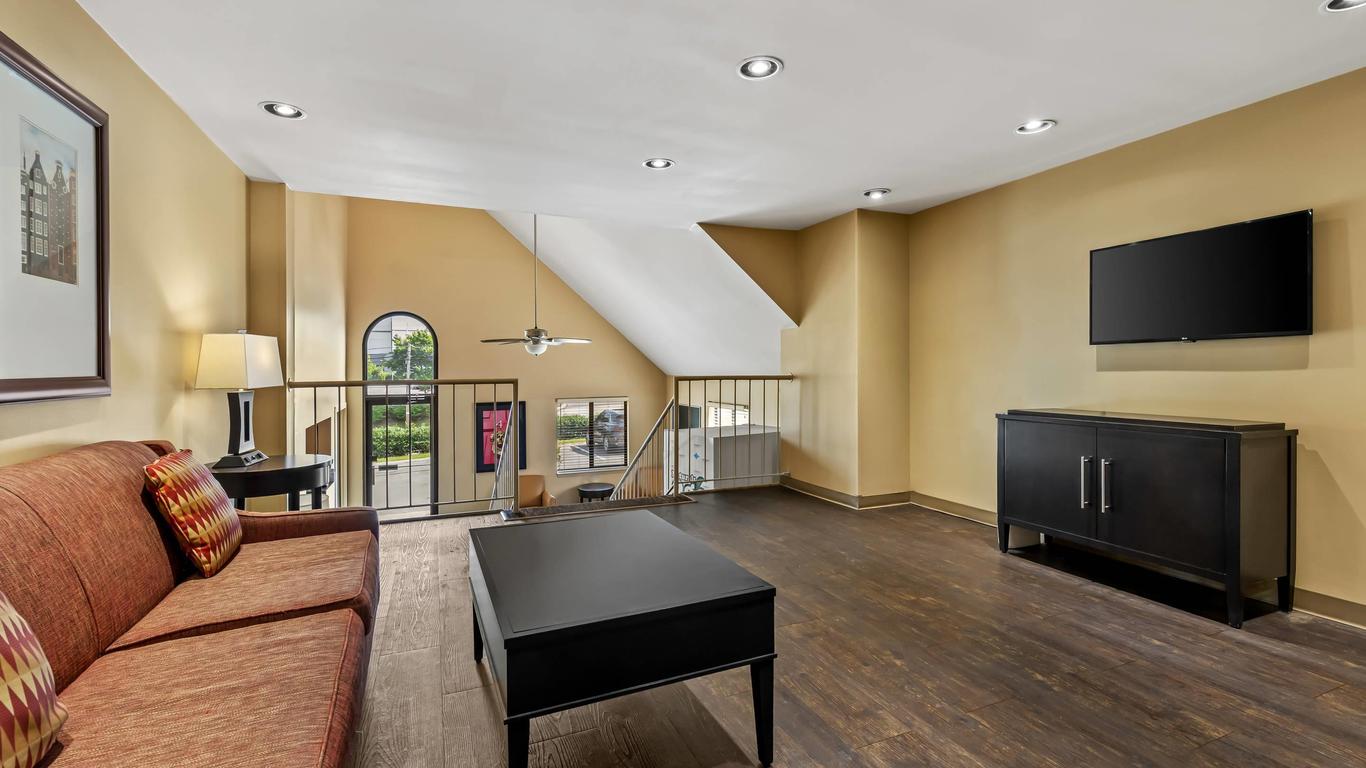 Suburban Studios Brentwood - Nashville
