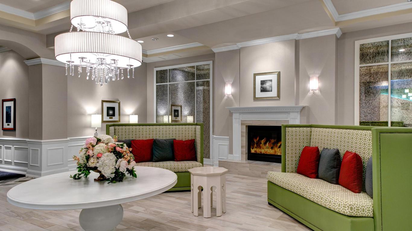 Holiday Inn Savannah Historic District, An IHG Hotel