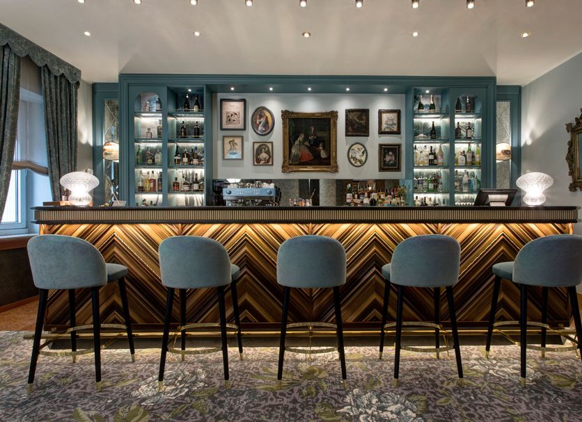 Bar Photo