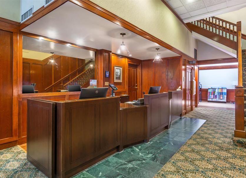 Front desk Photo