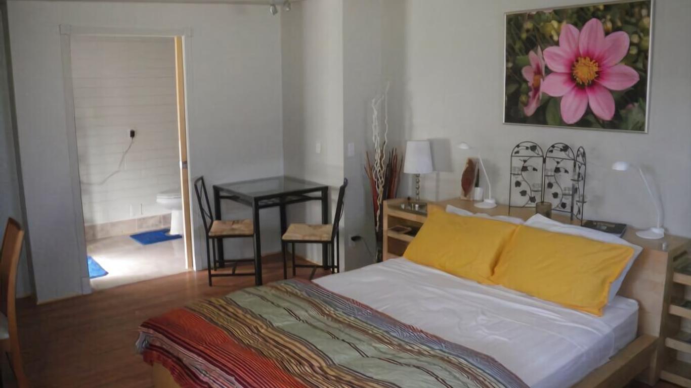 ZenYard Guest House