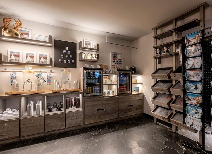 Shop Photo