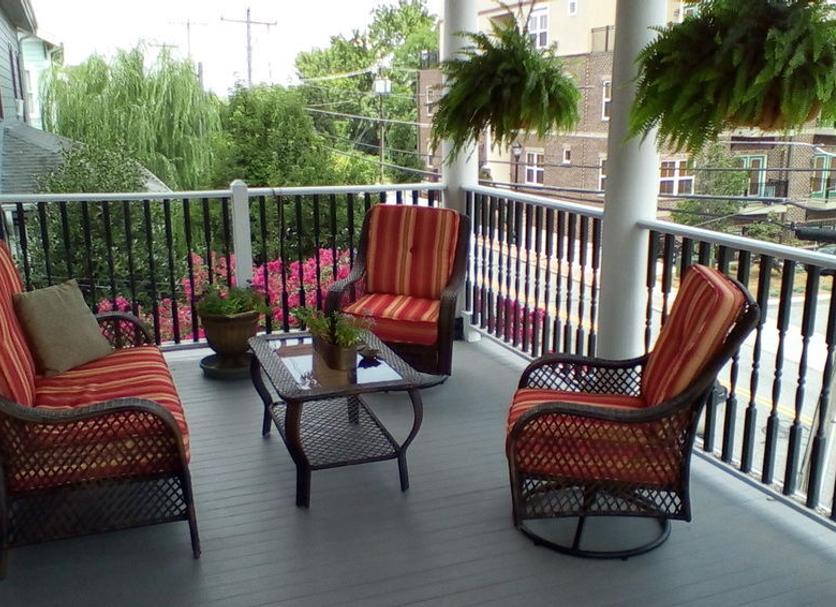 Balcony Photo