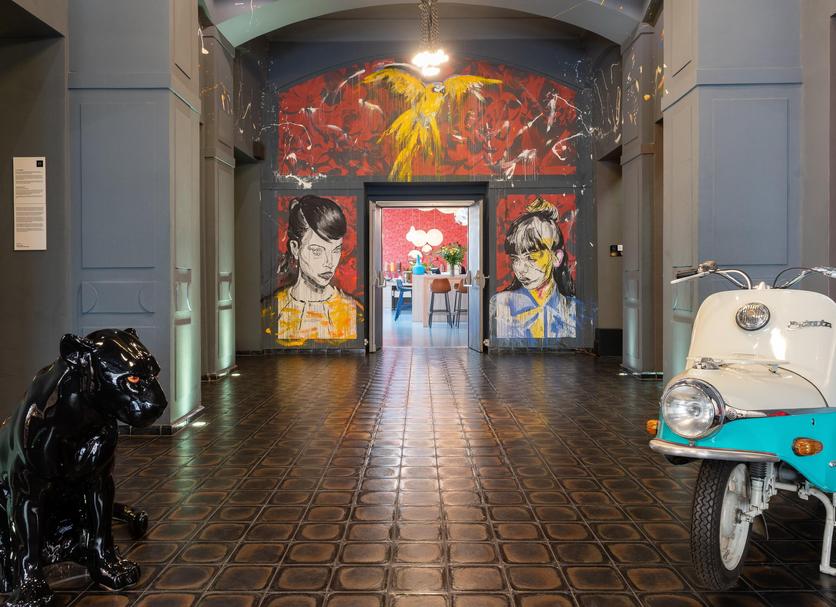 Lobby Photo