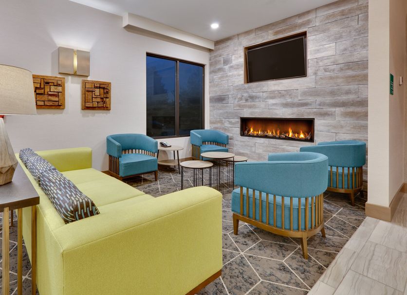 Lounge Photo