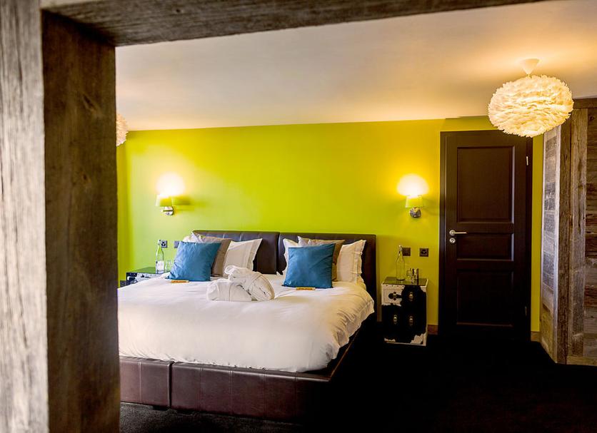 Bedroom Photo