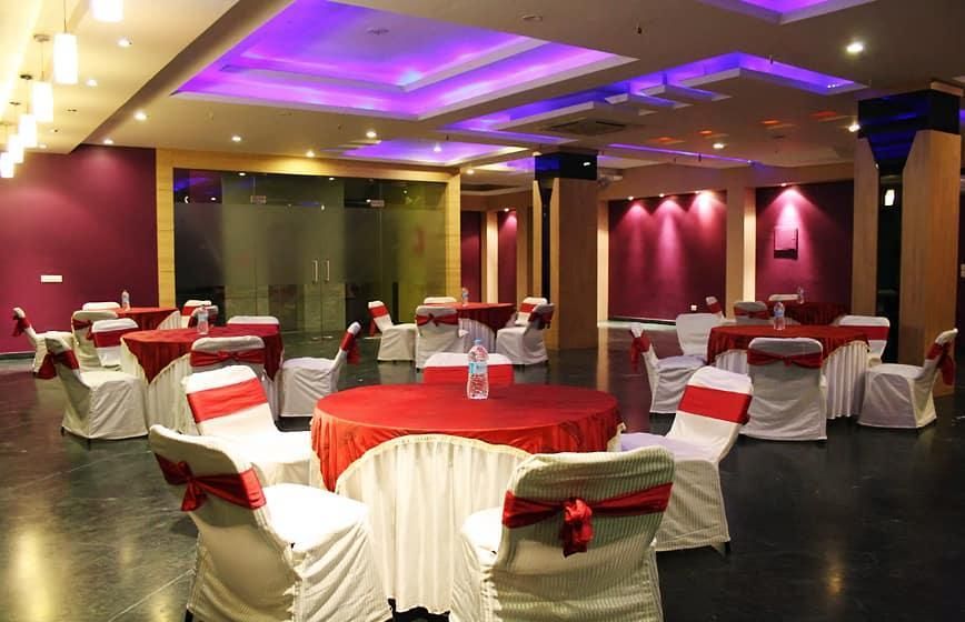 Banquet hall