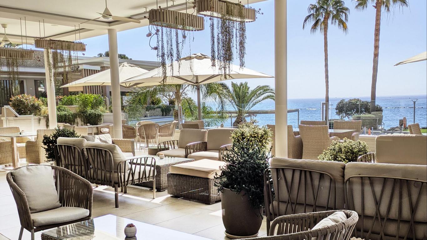 Crowne Plaza Limassol