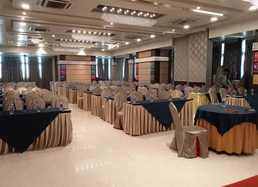 Banquet hall Photo