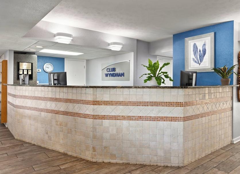 Front desk Photo