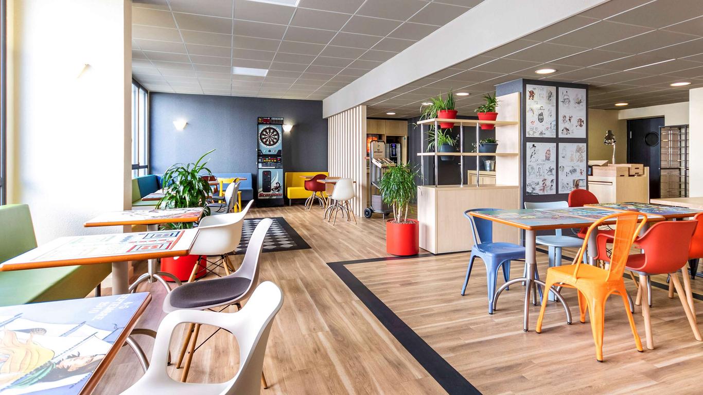 ibis Rochefort