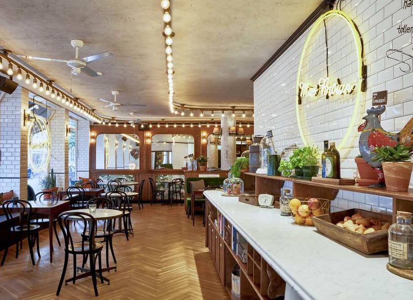 Restaurant Photo