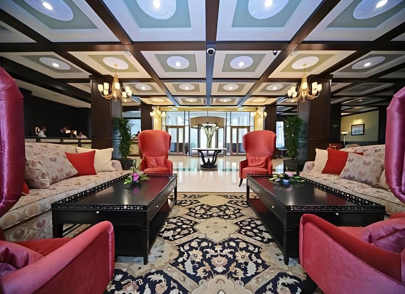Lounge Photo