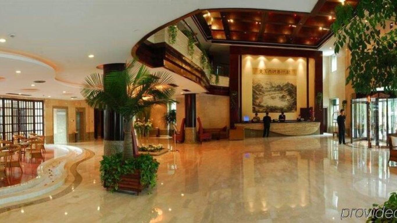 West Lake Hillview Int'L Hotel