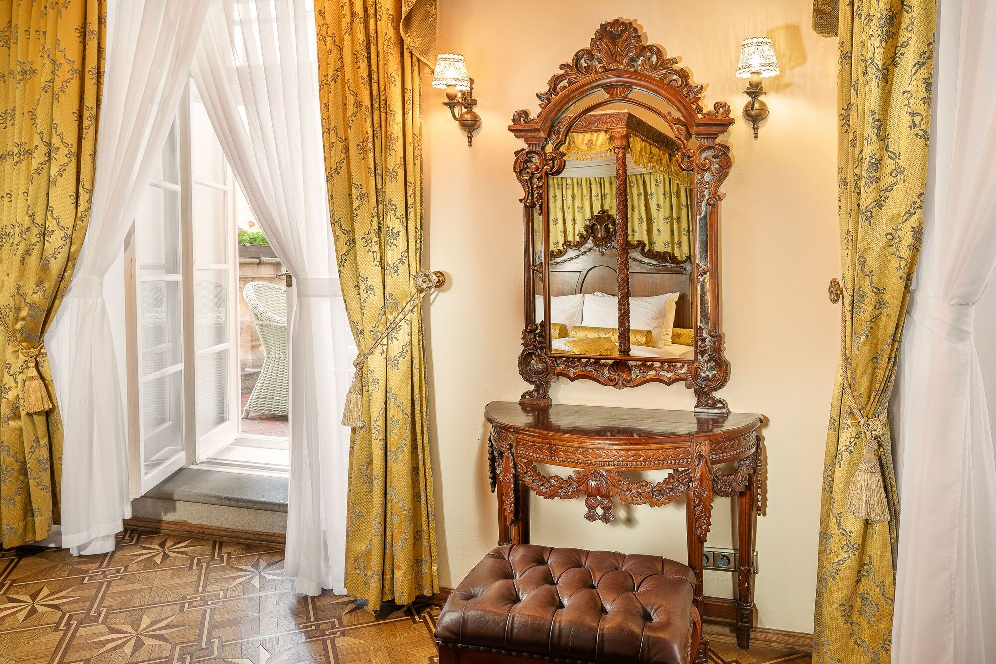 Room amenity