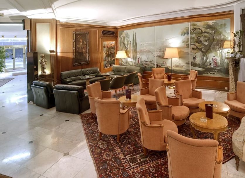 Lounge Photo