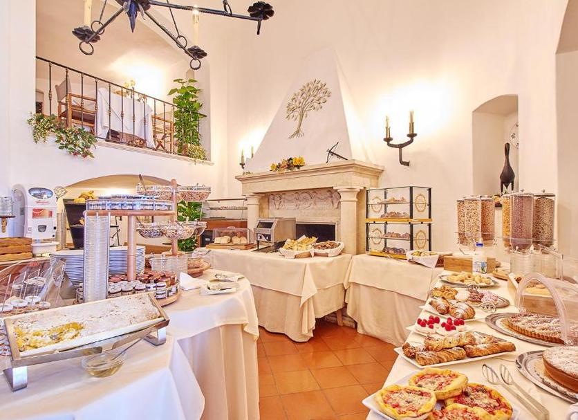 Buffet Photo