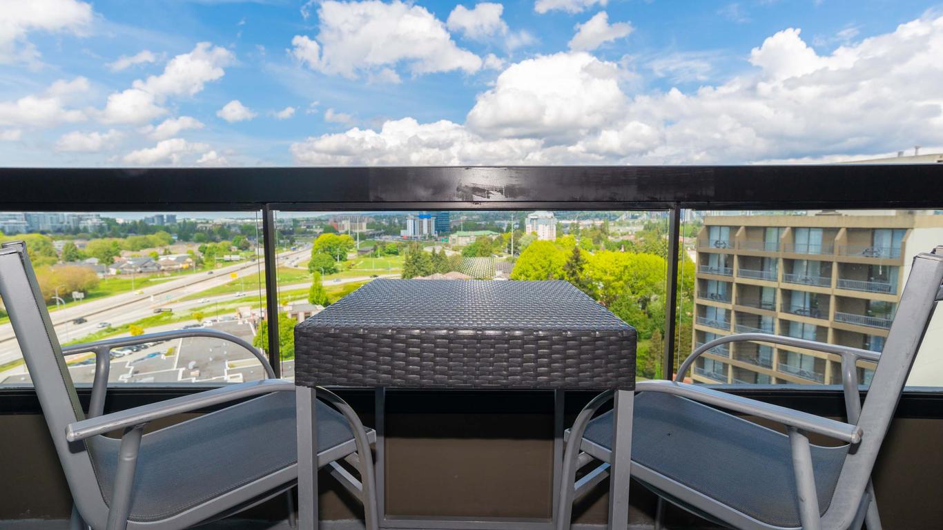 Sandman Signature Vancouver Airport Hotel & Resort