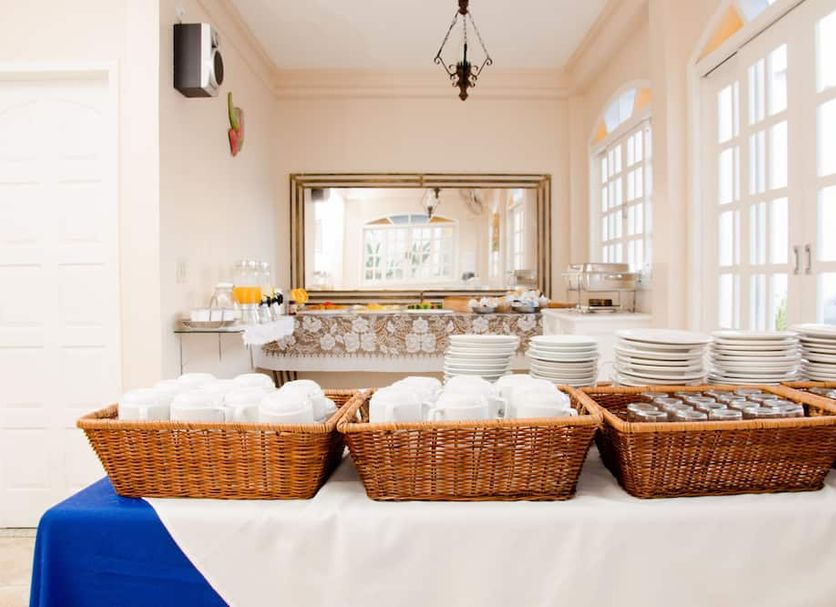 Buffet Photo