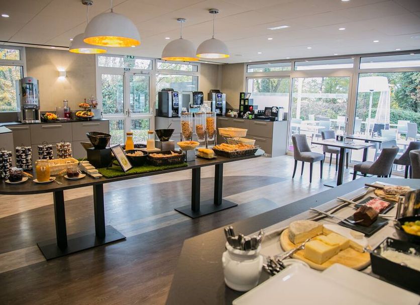 Buffet Photo