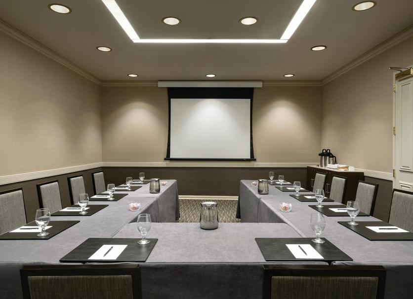 Conference room Photo