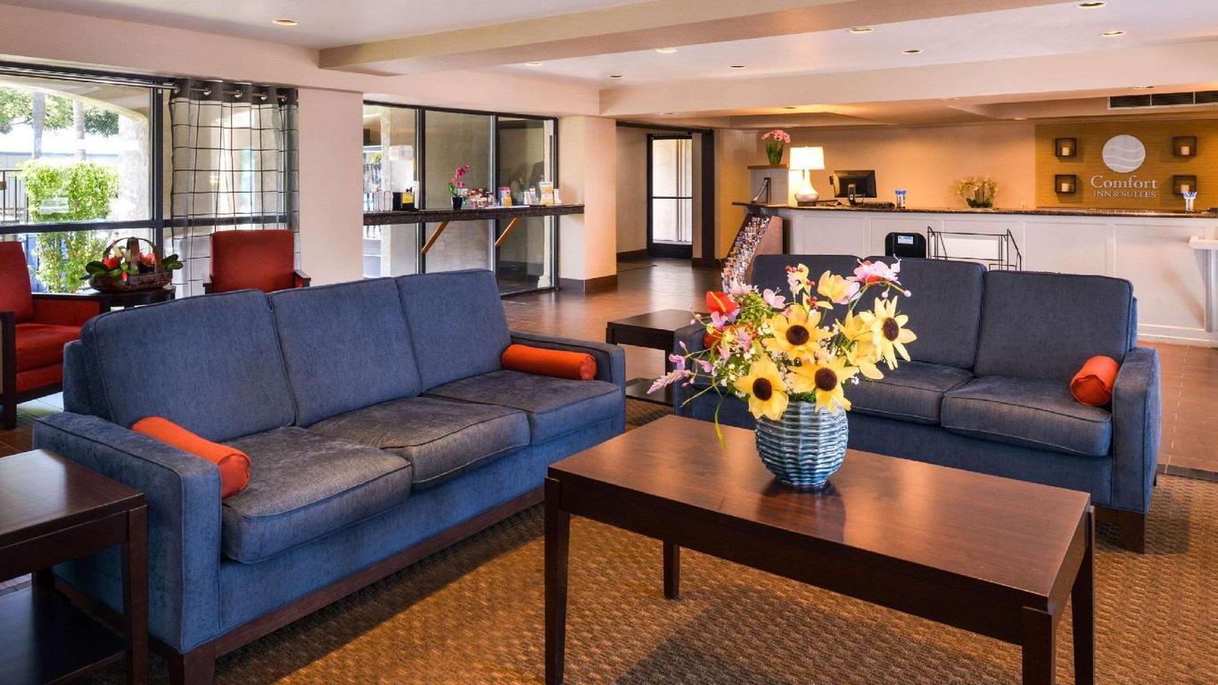 Comfort Inn and Suites Rancho Cordova-Sacramento