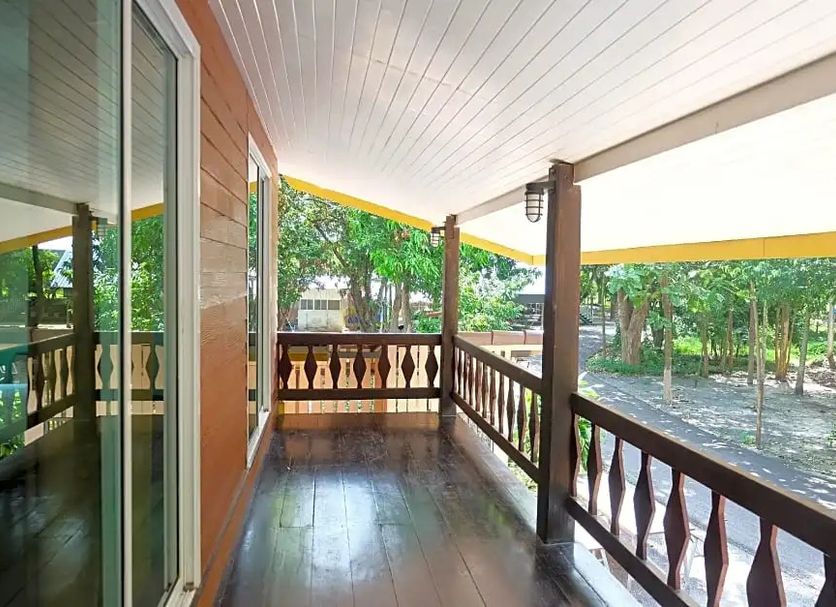 Balcony Photo