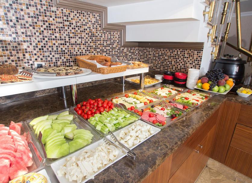 Buffet Photo