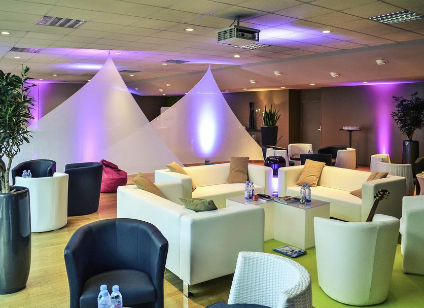Lounge Photo