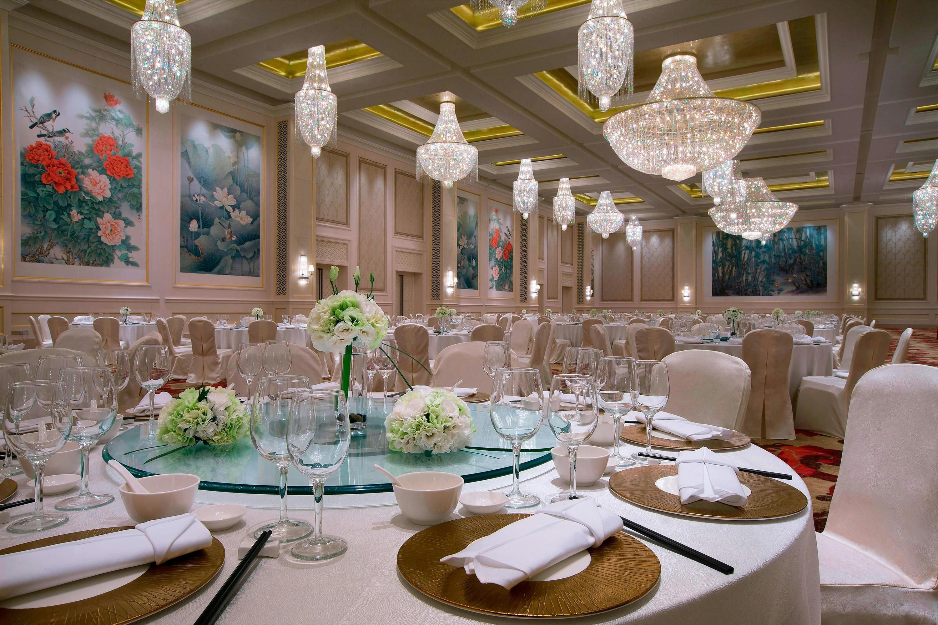 Banquet hall