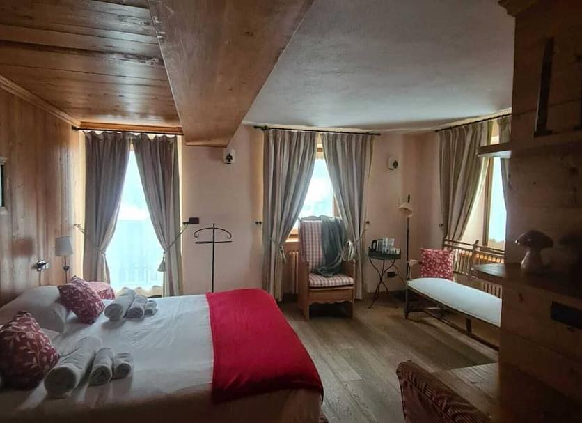 Bedroom Photo