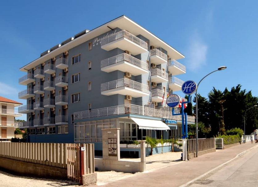 Building Photo