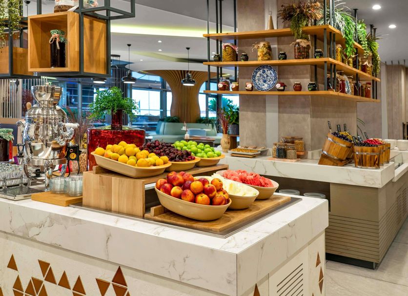 Buffet Photo