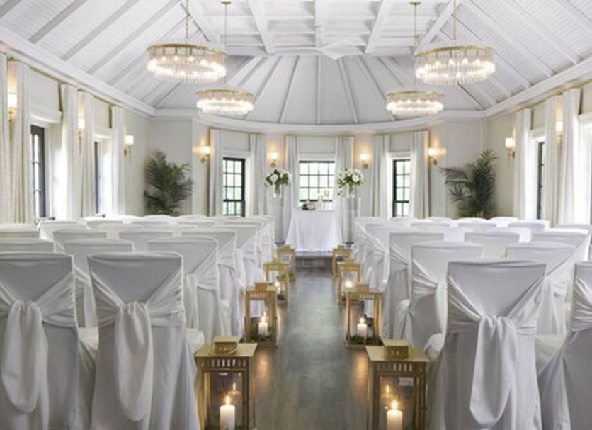 Banquet hall Photo