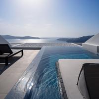 Cavo Tagoo Santorini