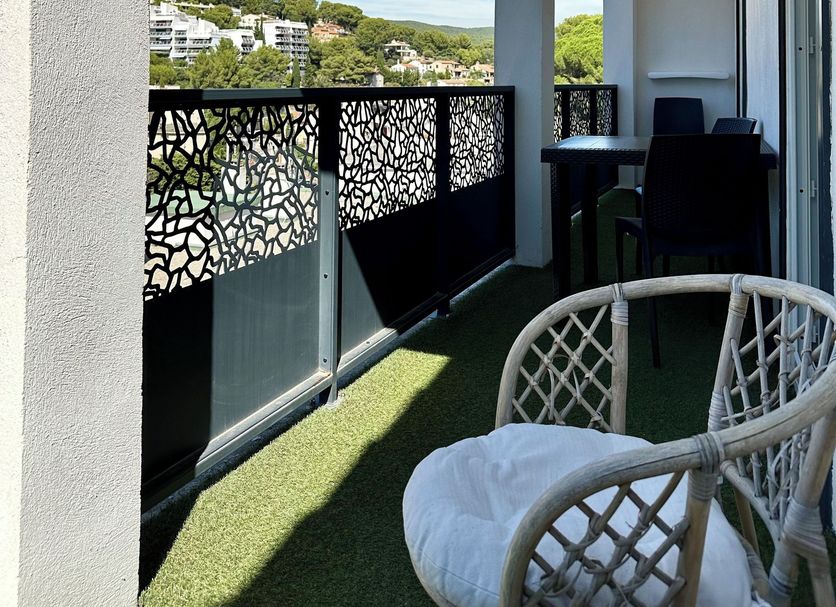 Balcony Photo