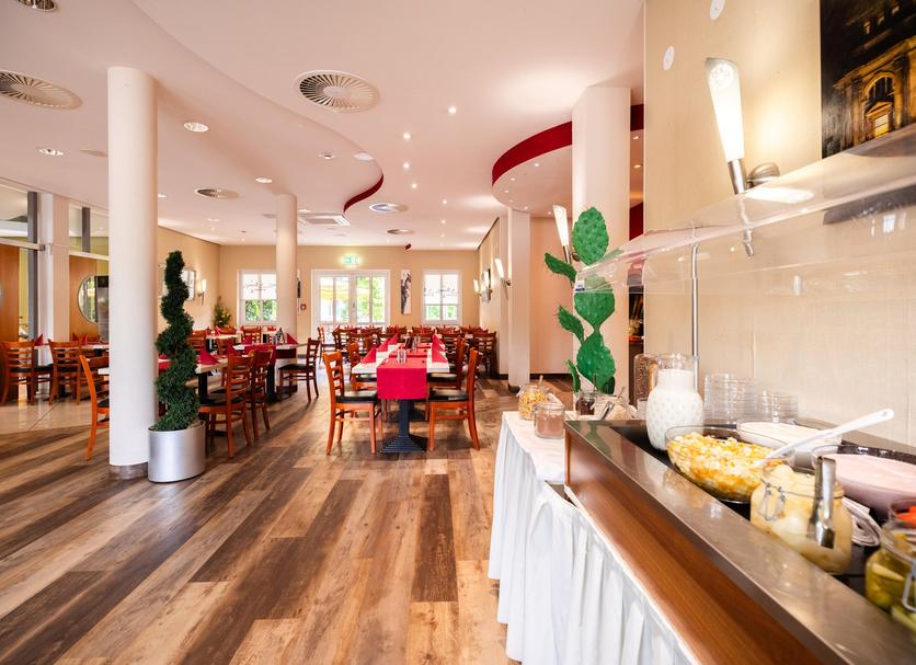 Buffet Photo